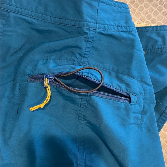 Mens PATAGONIA Board shorts size 35 - Picture 5 of 6
